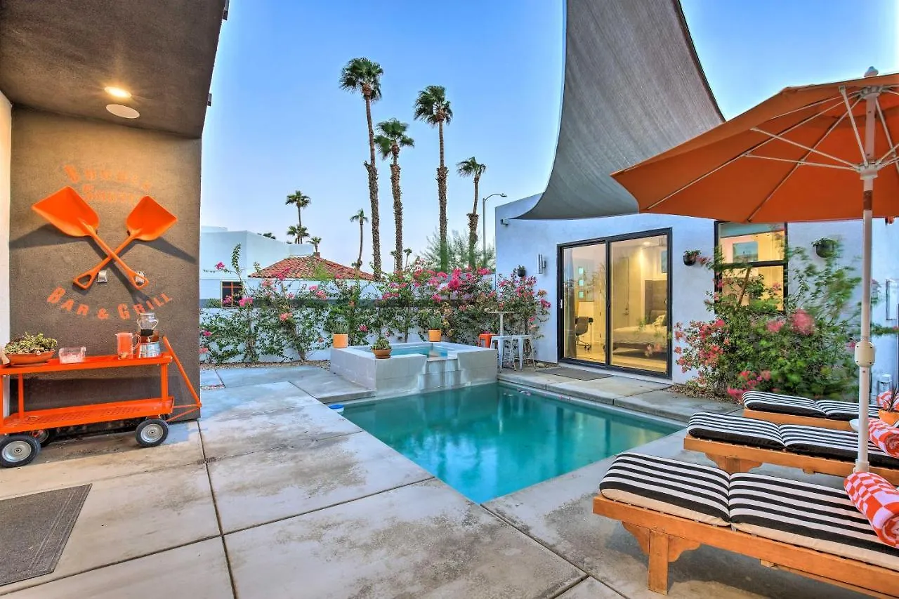 Casa de Férias Luxe Palm Springs Home With Mountain-View Pool Deck Estados Unidos da América