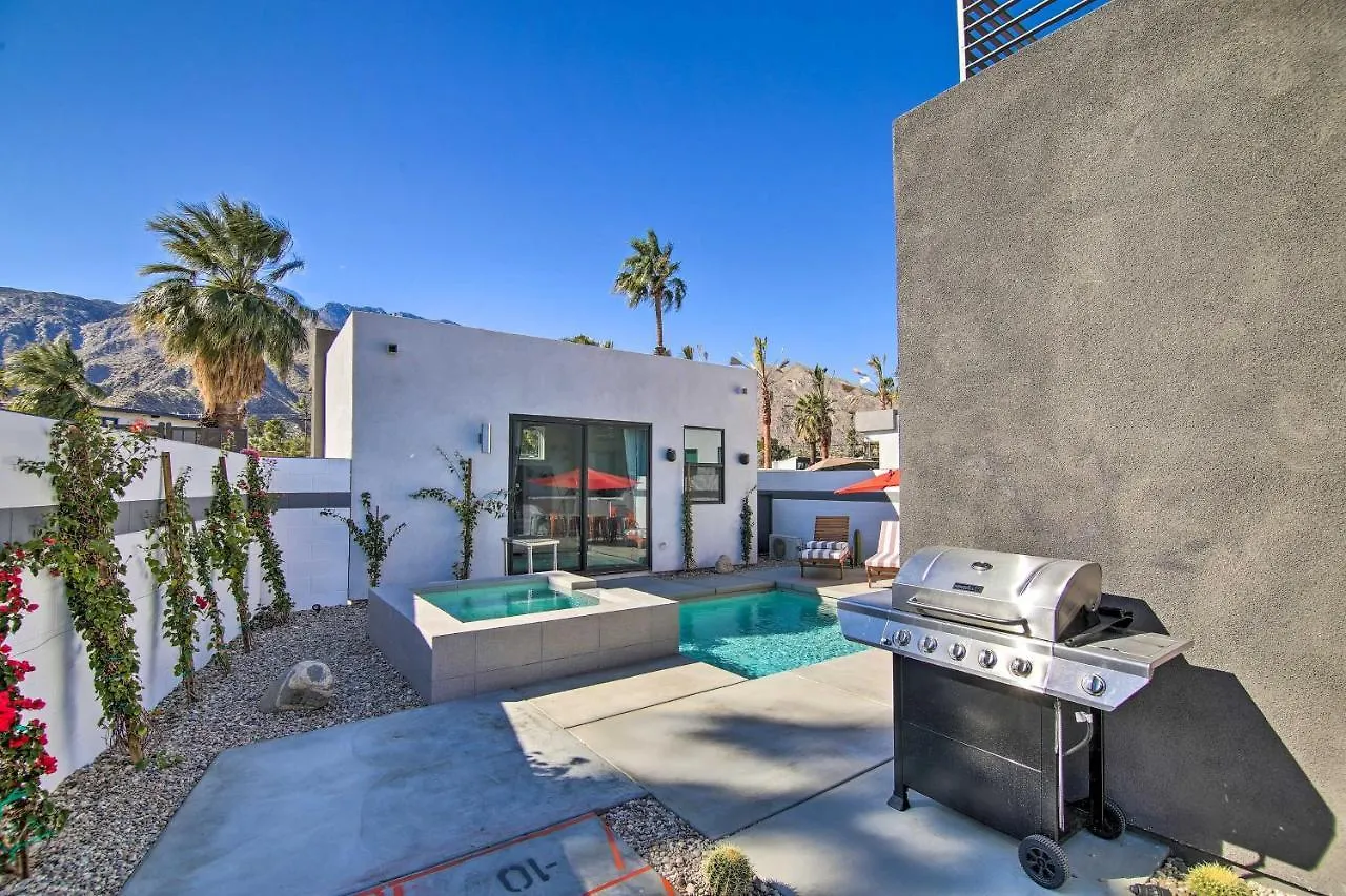 Luxe Palm Springs Home With Mountain-View Pool Deck Estados Unidos da América